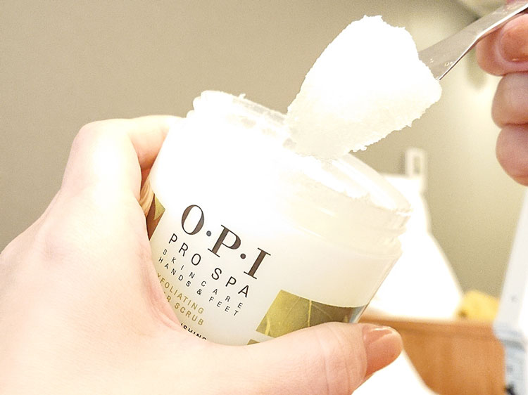 OPIやパラジェルなど高品質の資材を起用