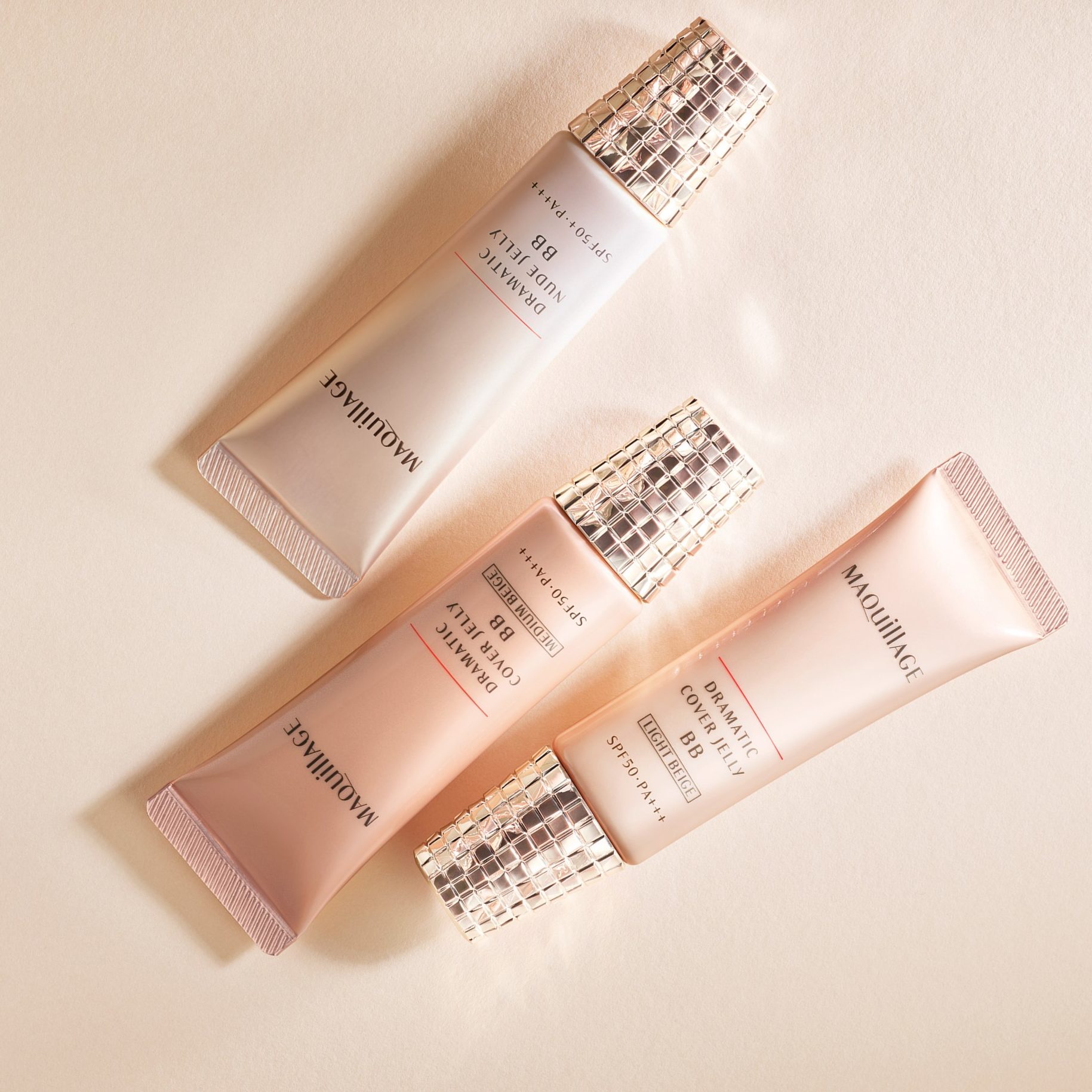 マキアージュ ドラマティック カバージェリー BB ＜日中用色つき美容液＞ 30g 2種 SPF50・PA+++ 2,800円(税込3,080円)