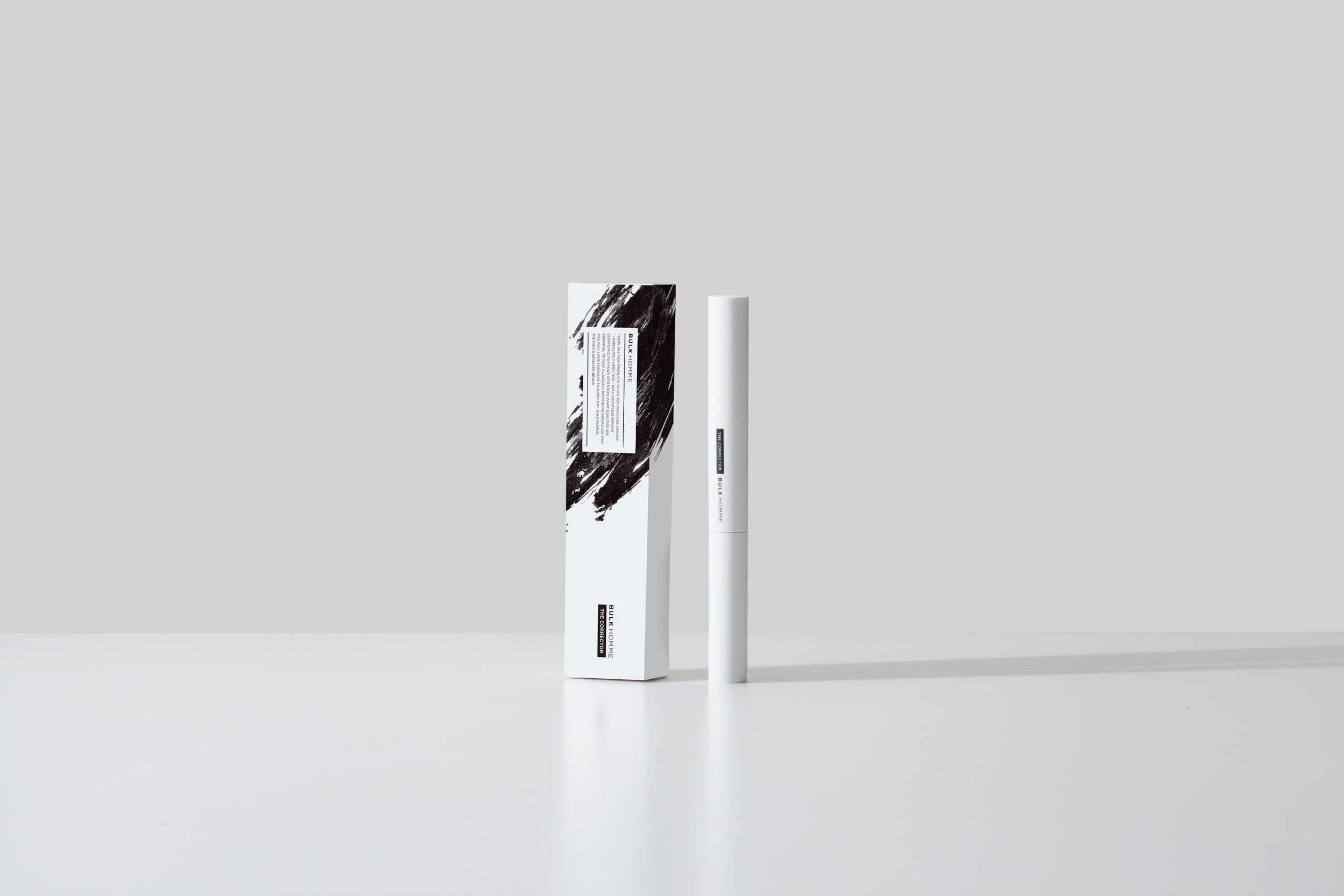 THE CORRECTOR　全10色 無香料 2,750円(税込)　8月10日(火)発売