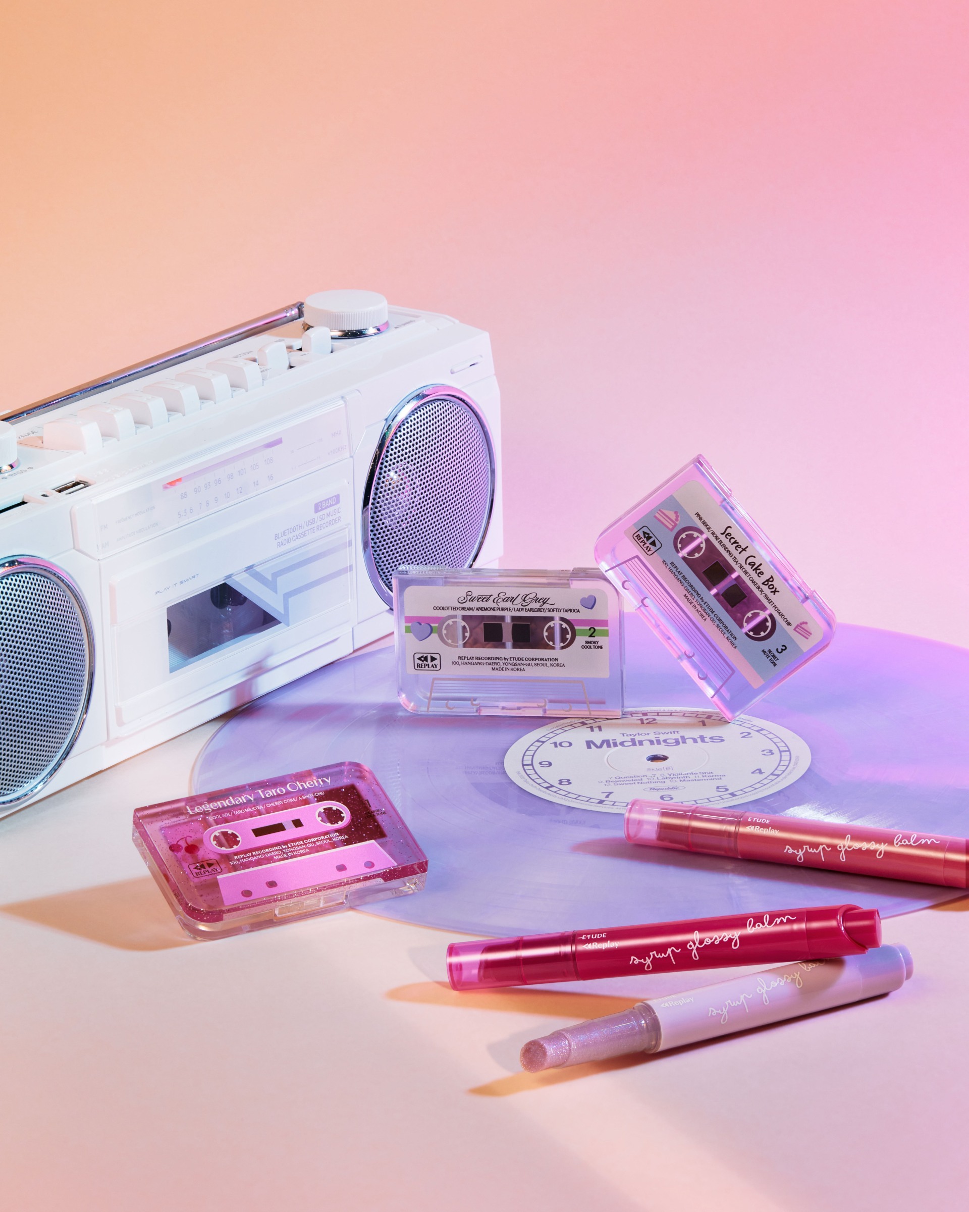 エチュードから「リプレイコレクション」復刻 SHINeeがルックを担当