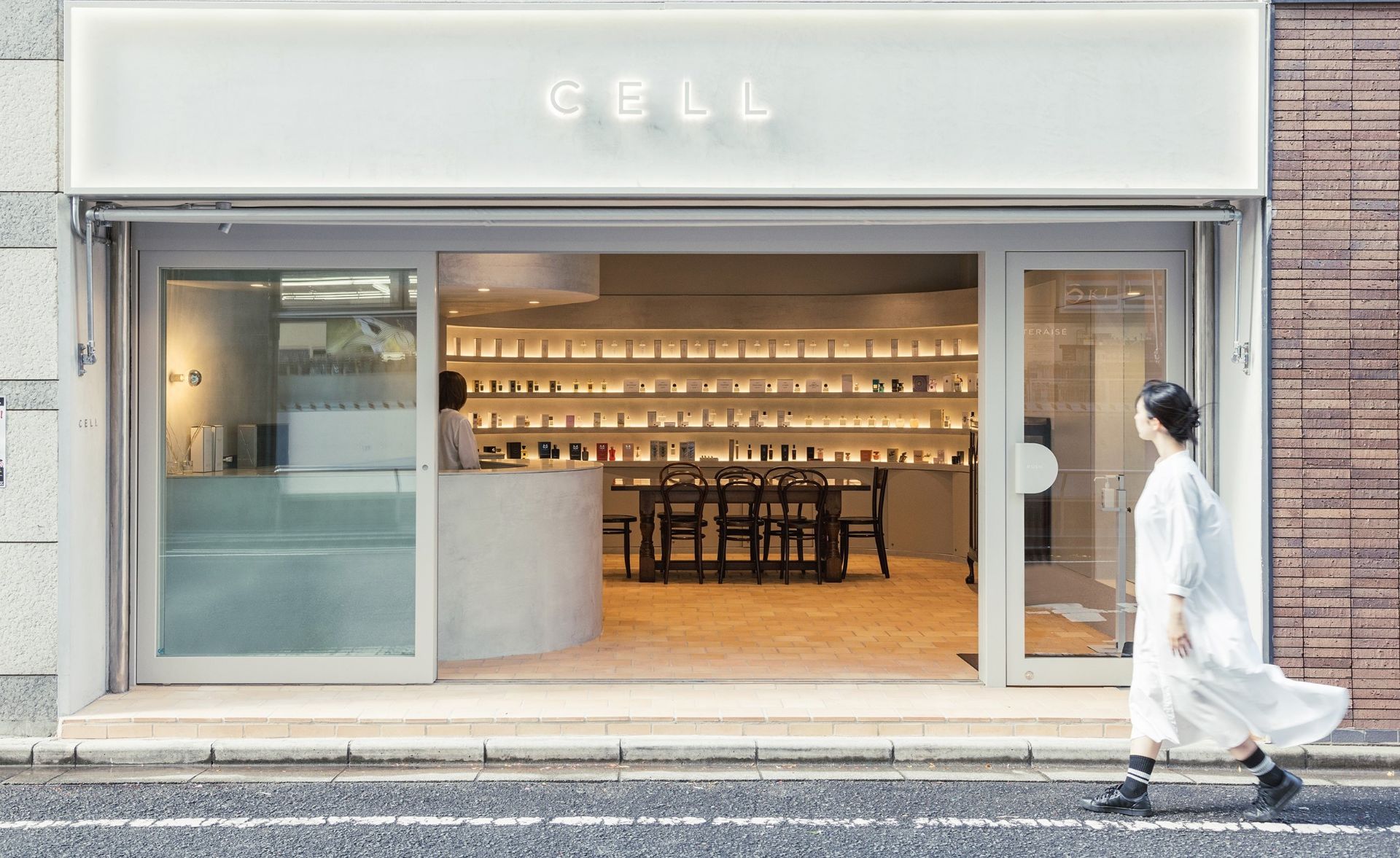 CELL Perfume bar