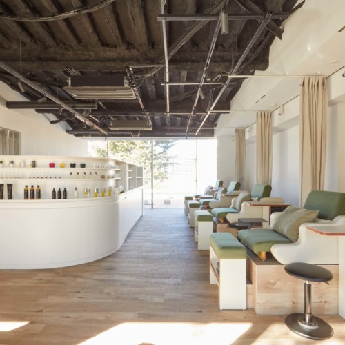 uka park side suite