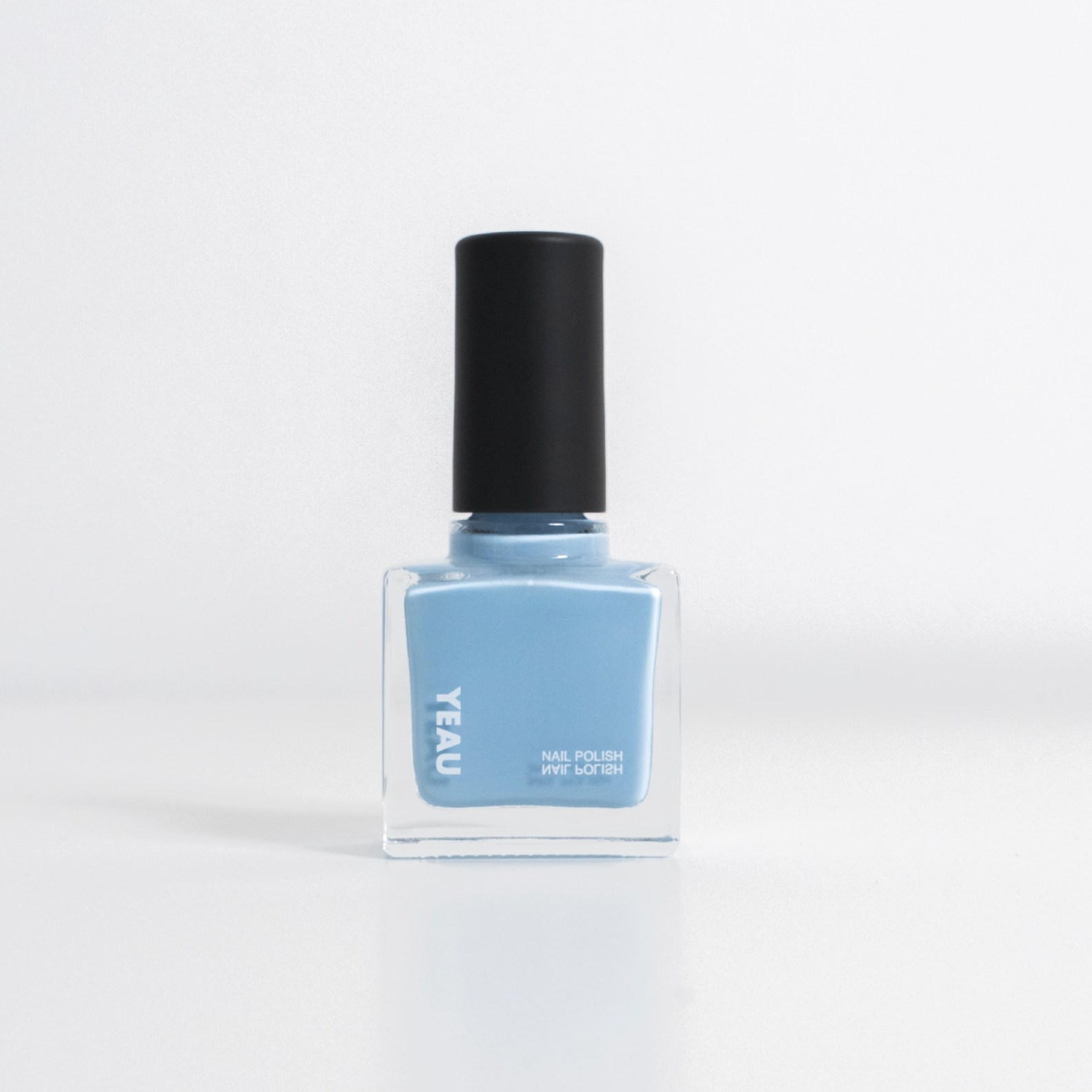 YEAUネイルポリッシュ 06 Baby Blue