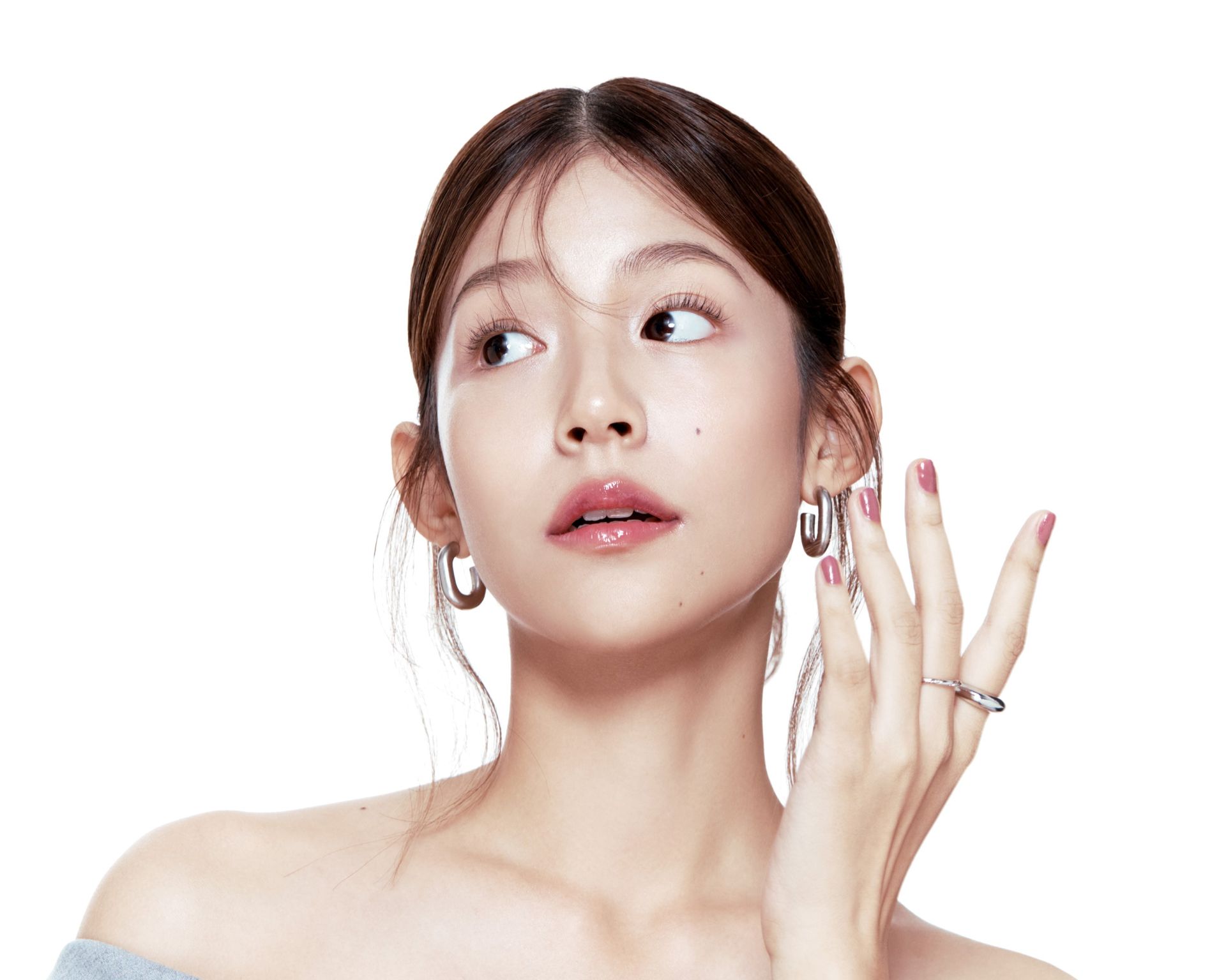 韓国コスメfwee(フィー)の「3Dボリューミンググロス」など3種が