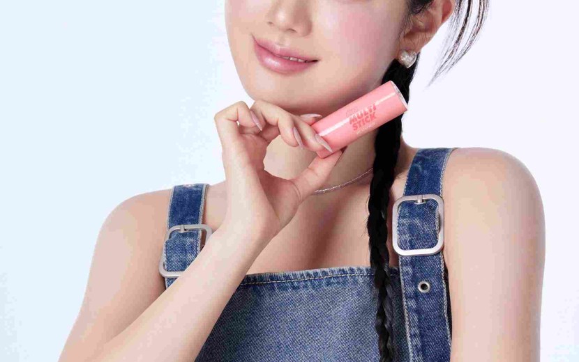 i'm Multi Stick Blusher (アイムマルチスティックブラッシャー)