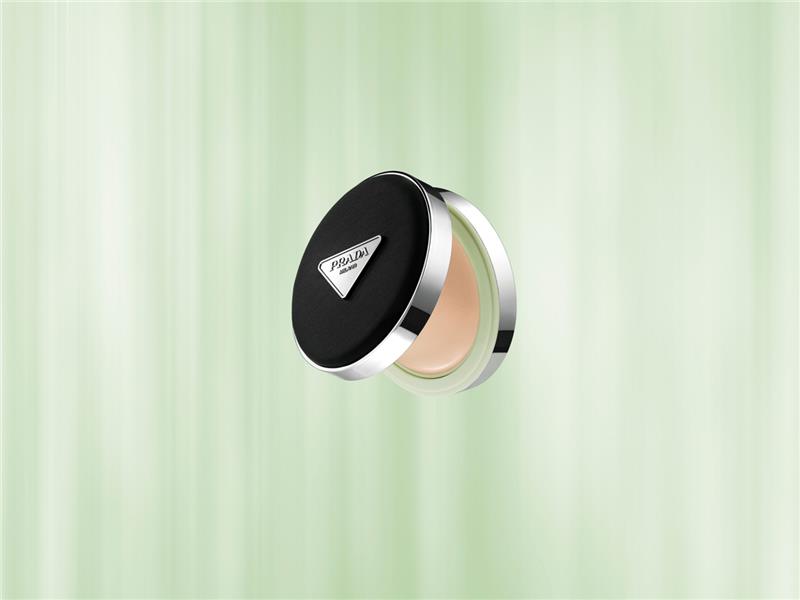 リヴィール メッシュ クッション ファンデーション