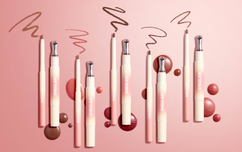 ボールドブースター プランピング リップライナー(Bold Booster Plumping Lip Liner)