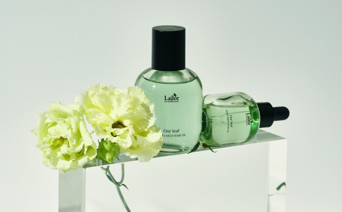 パフュームヘアオイル Our leaf(アワーリーフ)