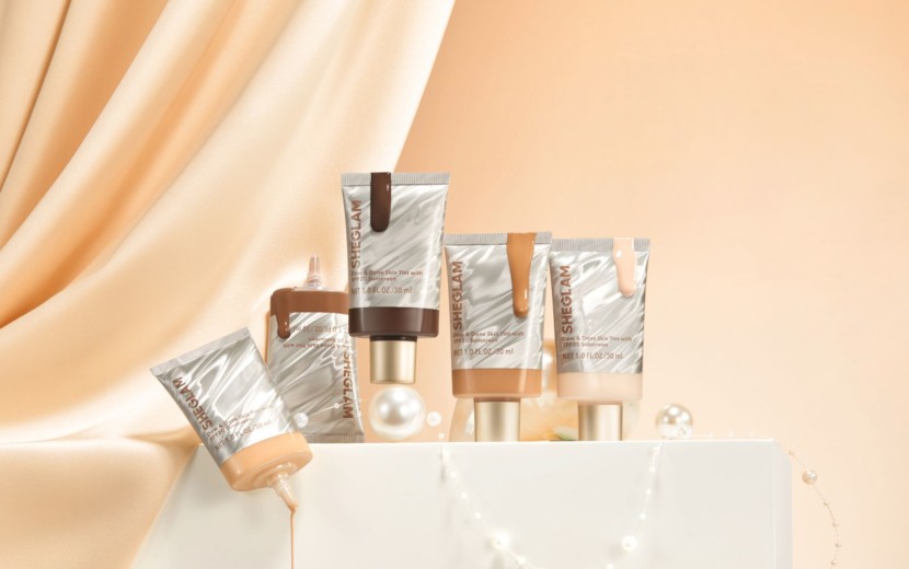 デュー＆ダン スキンティント SPF20