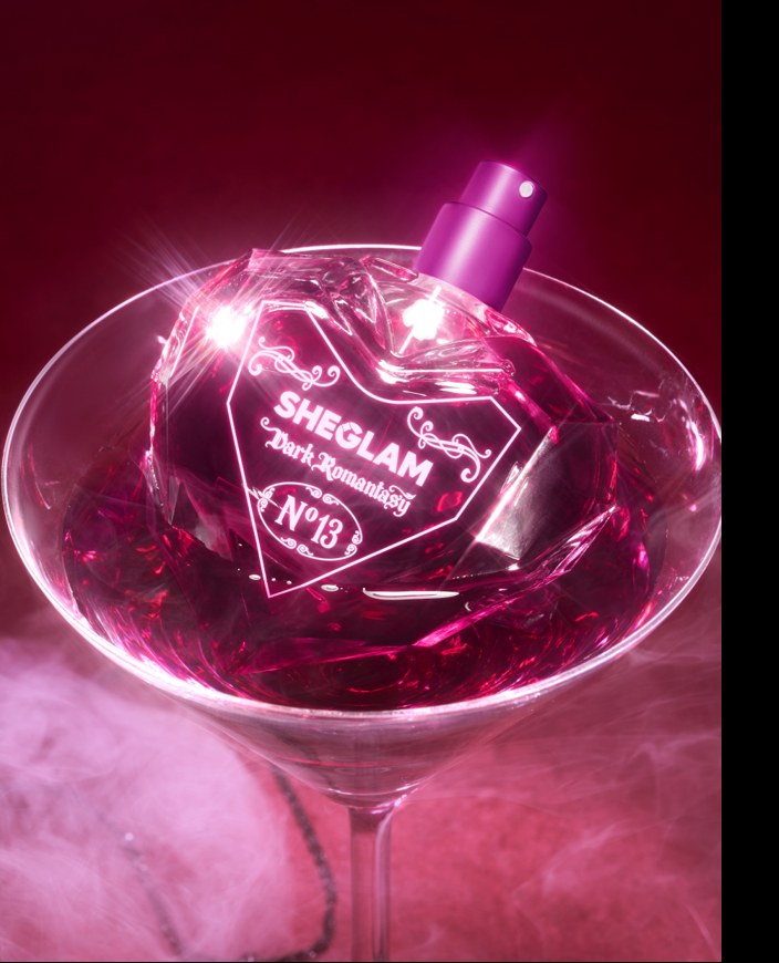 Dark Romantasy Body Mist（ダークロマンタシー ボディミスト）