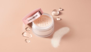 トランスルーセント ルース セッティング パウダー ウルトラブラー　トーンアップ ローズ