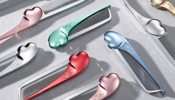 ReFa HEART COMB Aira（リファハートコーム アイラ）