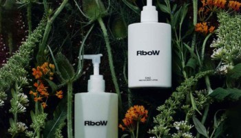 RboW(アールボウ)の人気の香り「O.A.C」のボディウォッシュとボディローション